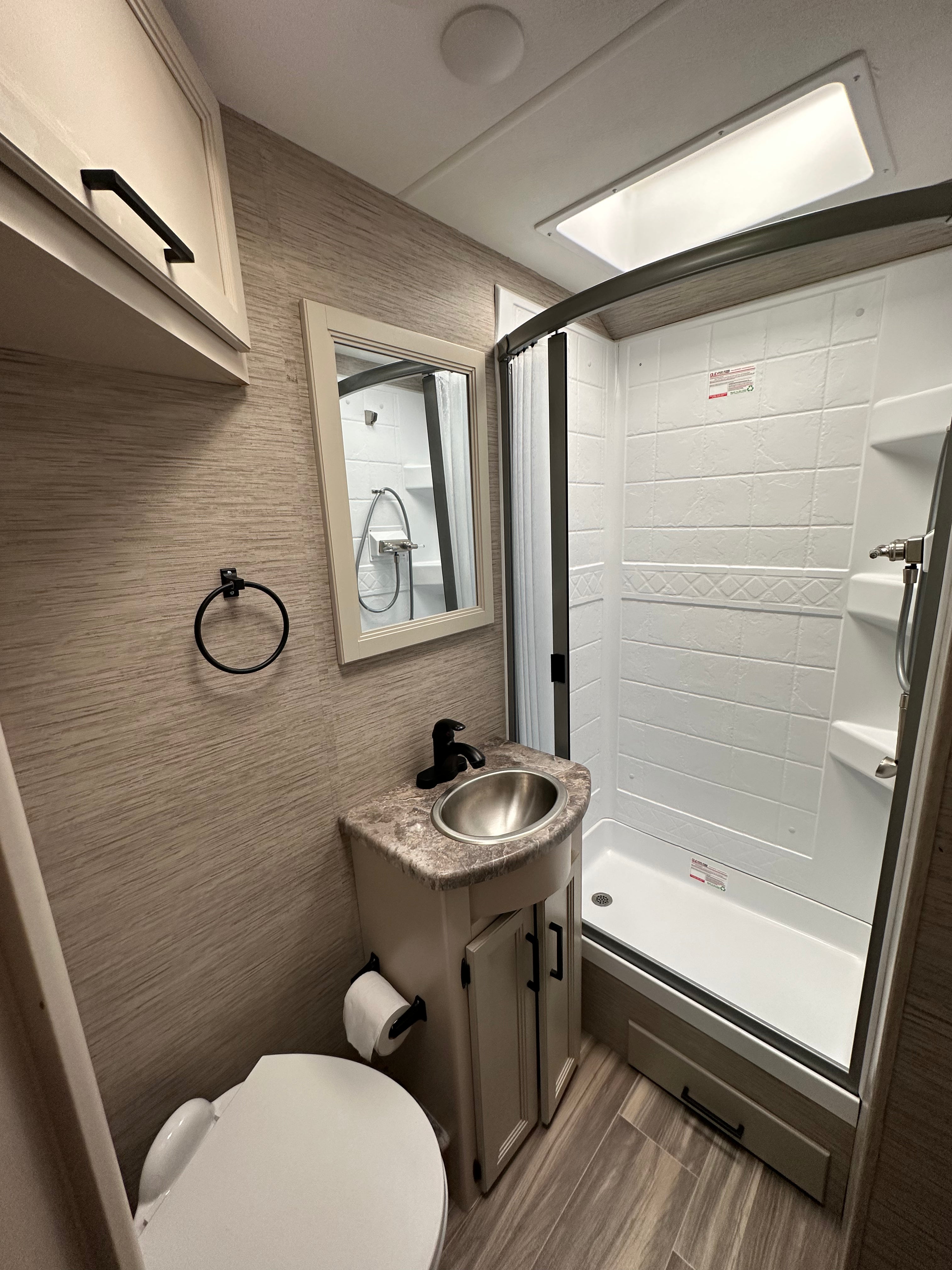 2021 Ford F53 Ace Motorhome